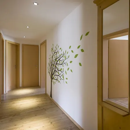 Aparthotel Berghof Geisler Finkenberg