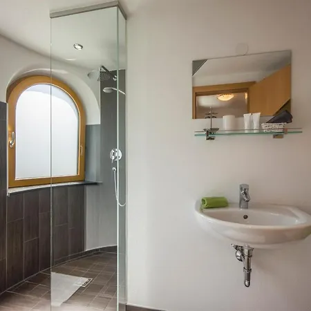 Aparthotel Berghof Geisler Finkenberg